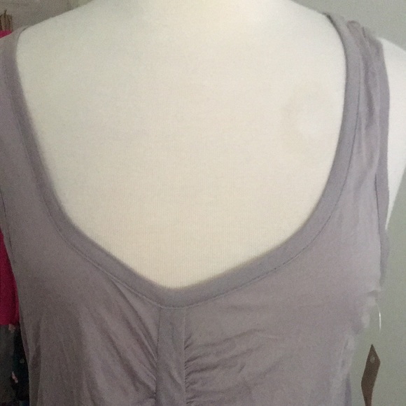 Gray short sleeves top, gathered front, sheer back, size XL, DKNY Jeans.